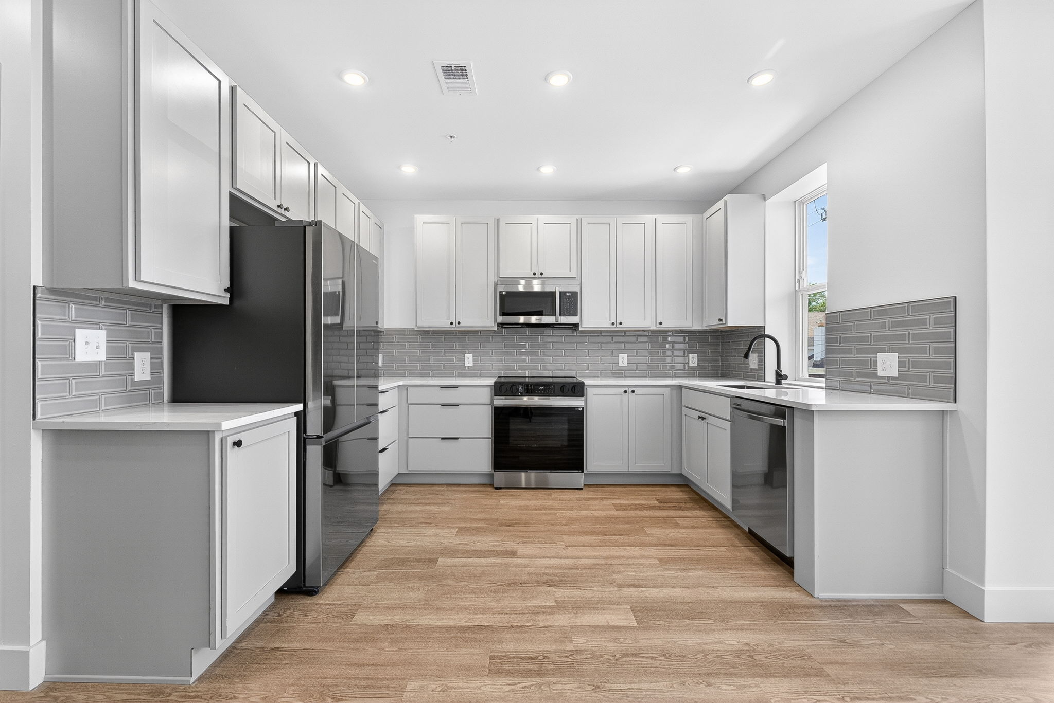 1608 Greenway Avenue - 206
