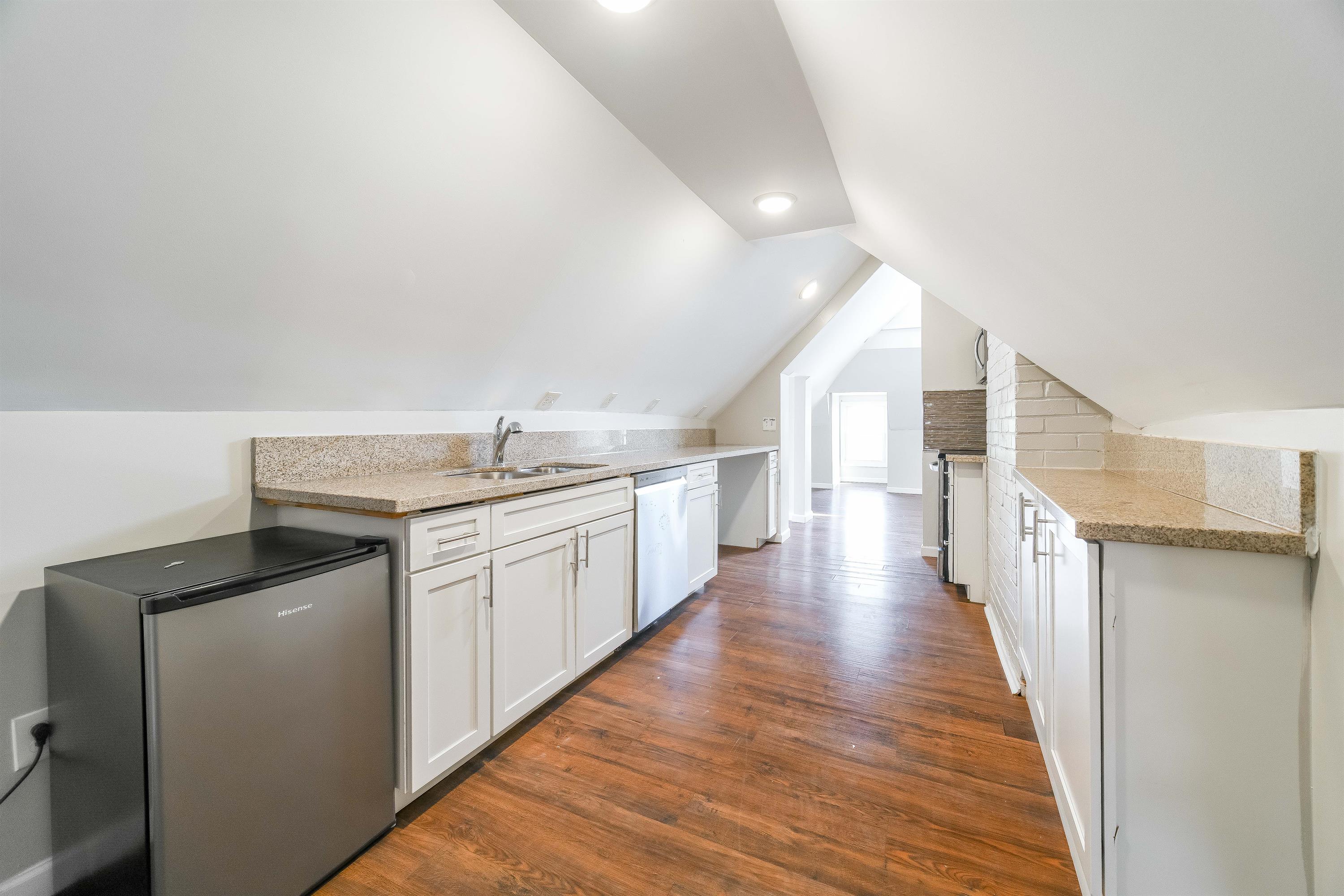 307 Taylor Avenue - C